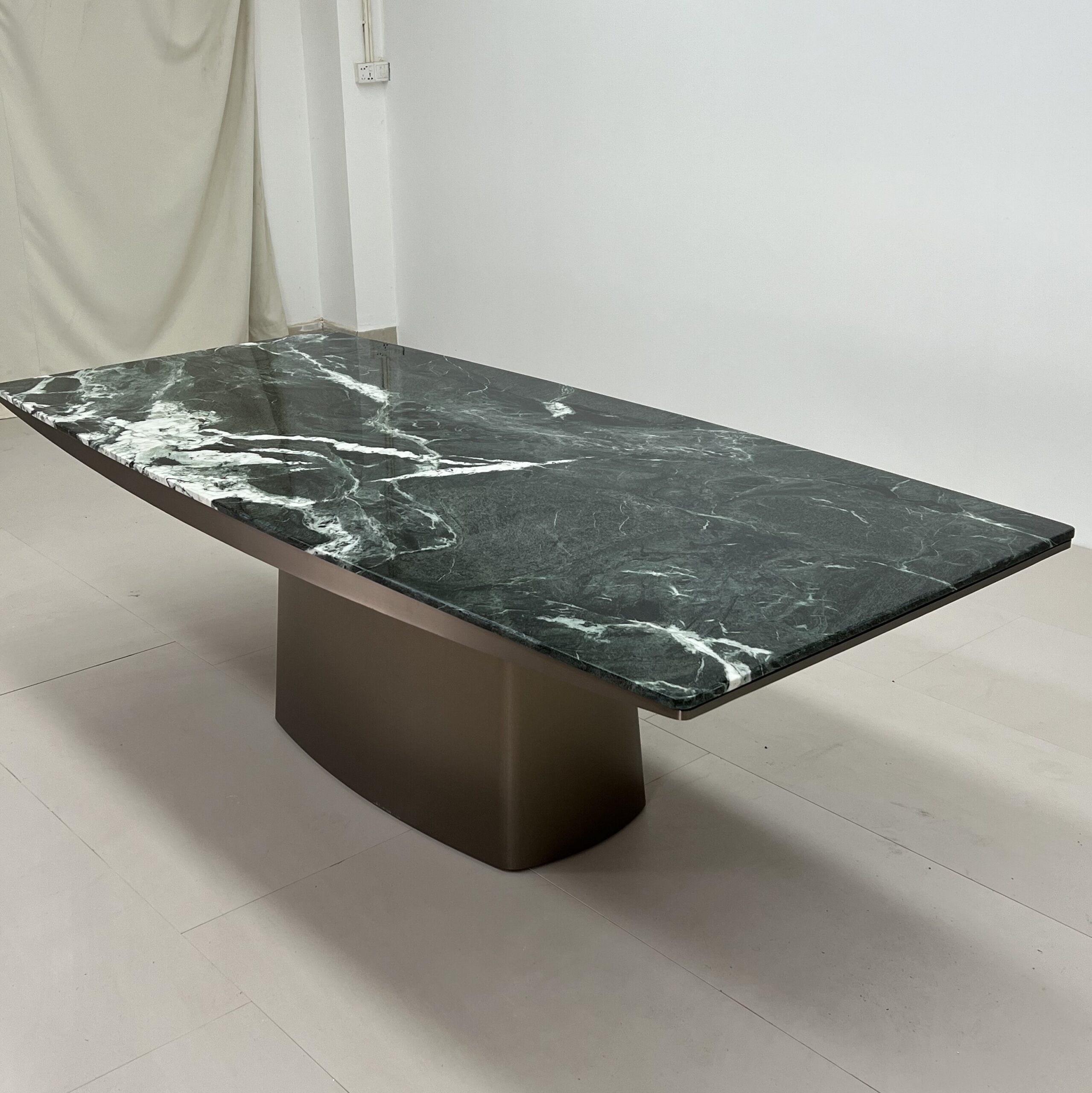 2.4m Prada Green Marble Dining Table With Trapezoid Pedestal MJ1323 - 图片 3
