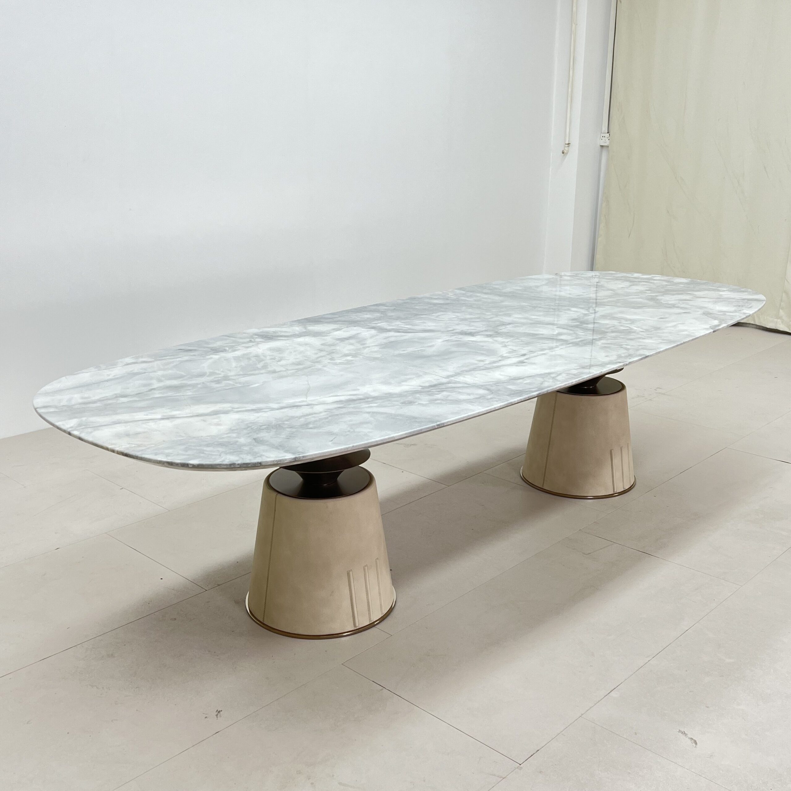 2.8m Dual upholstered leather tapered pedestal bases MJ1350 - 图片 3