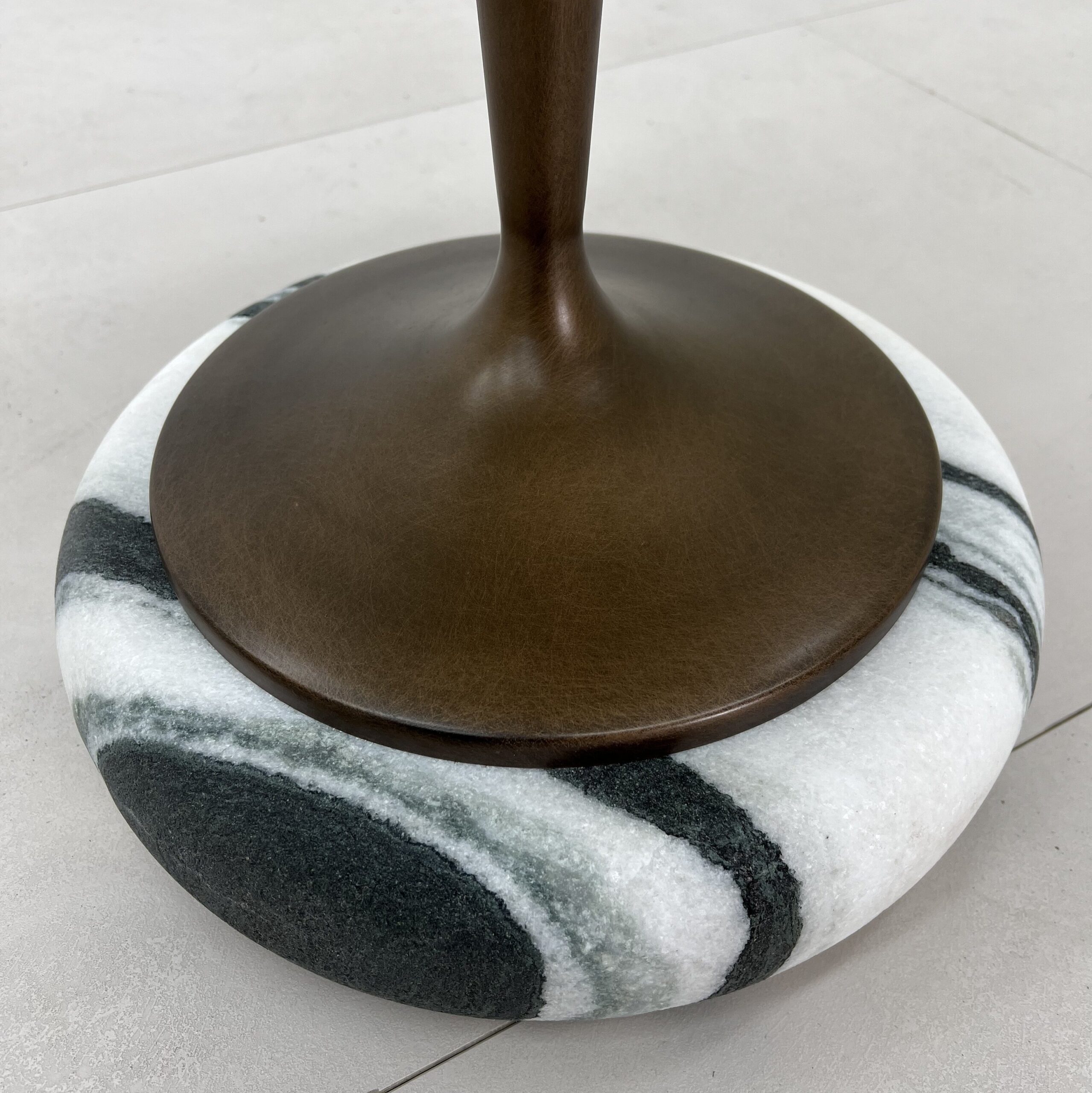 Tulip‑Shaped Solid stone Base Coffee Table Set MJ2060 - 图片 3
