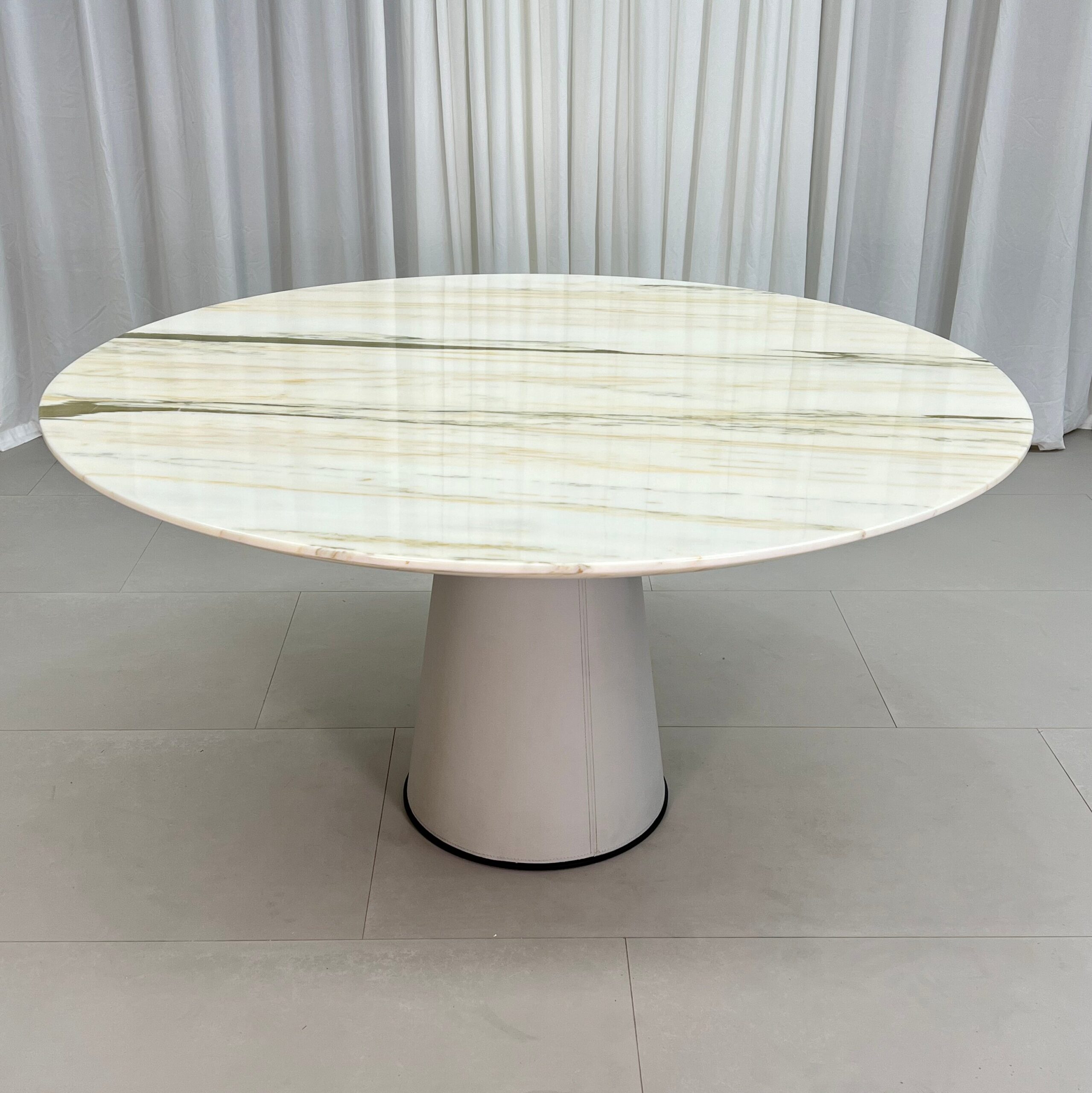1.5m Round Dining Table with Single PU Base MJ1361 - 图片 2