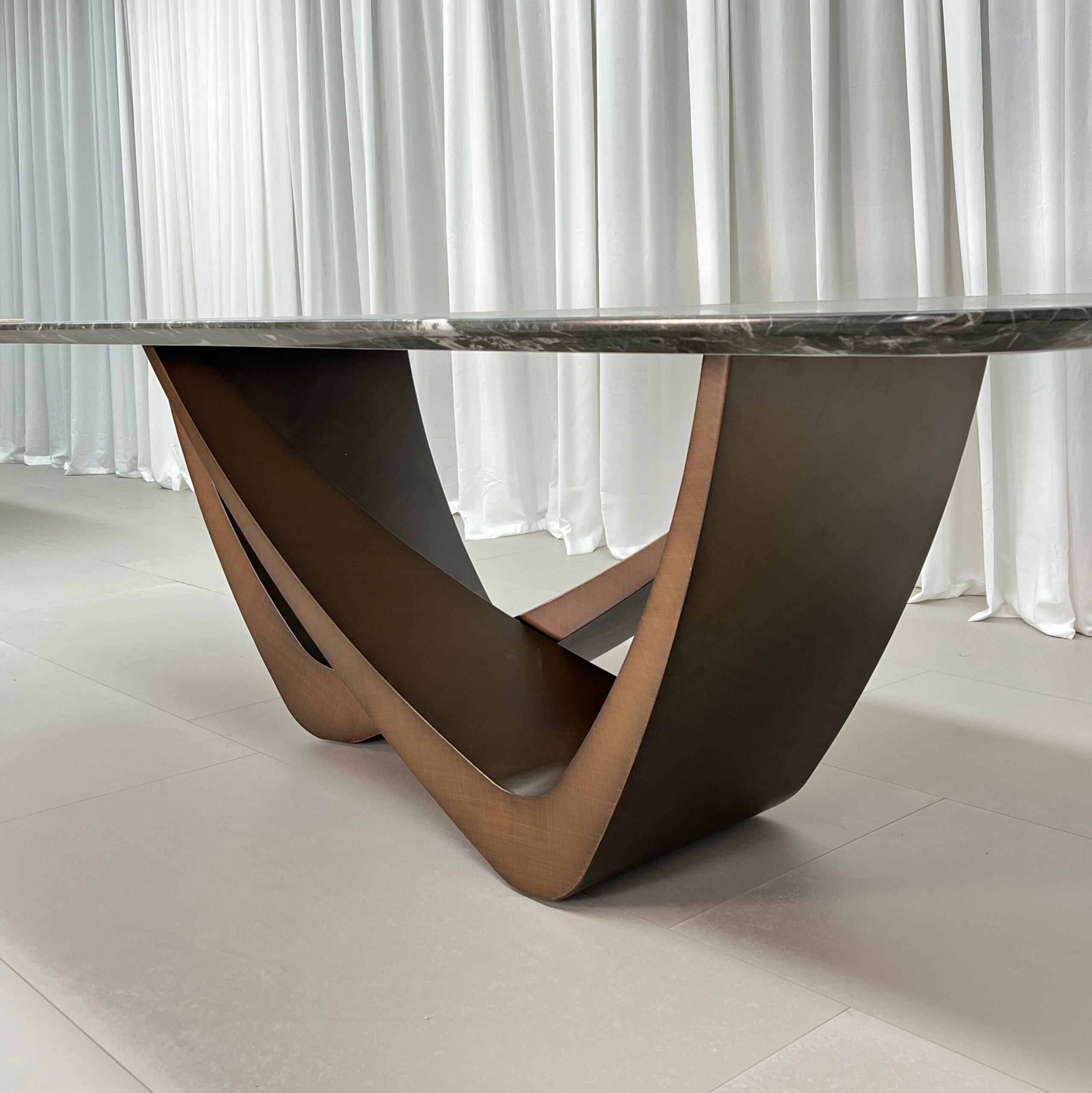 2.4m Staggered Double‑V Design Base Dining Table MJ1376 - 图片 4