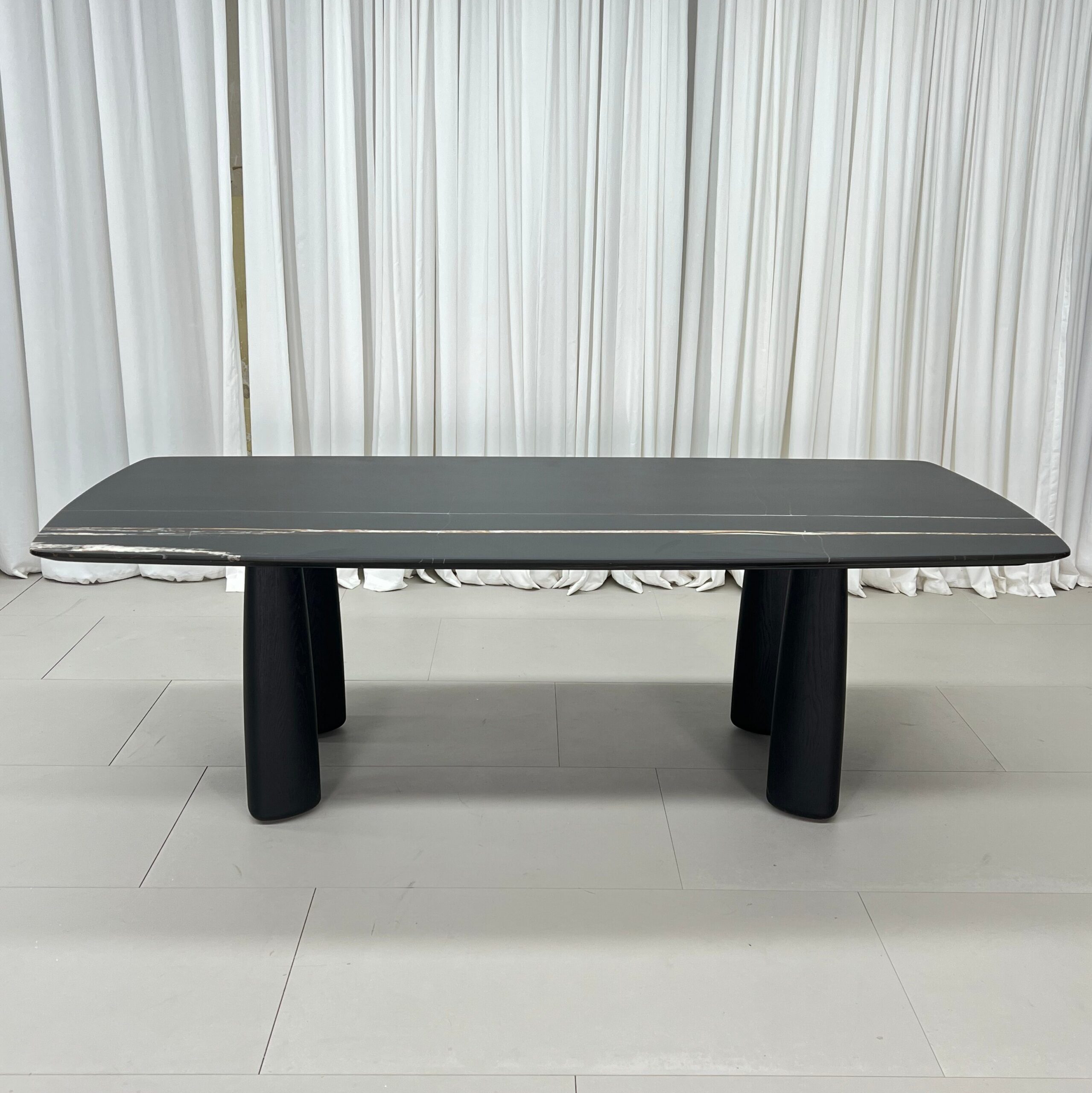 2.4m Lauren Black‑Gold Marble Dining Table with 4 Wooden Legs MJ1510 - 图片 3