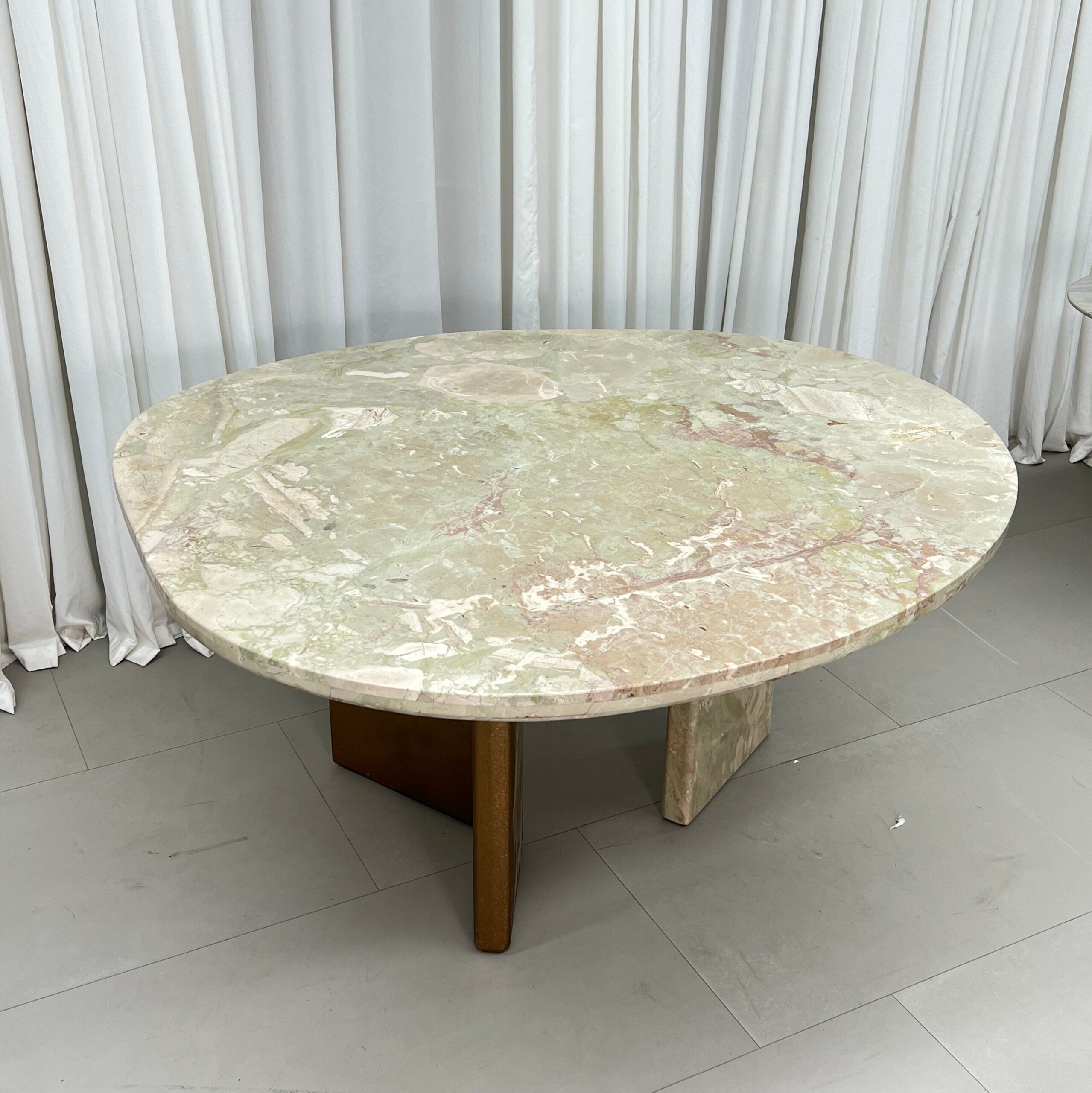 1.5m*1.6m Thickened Natural Marble Dining Table With Irregular‑Shaped Tabletop MJ1522 - 图片 2
