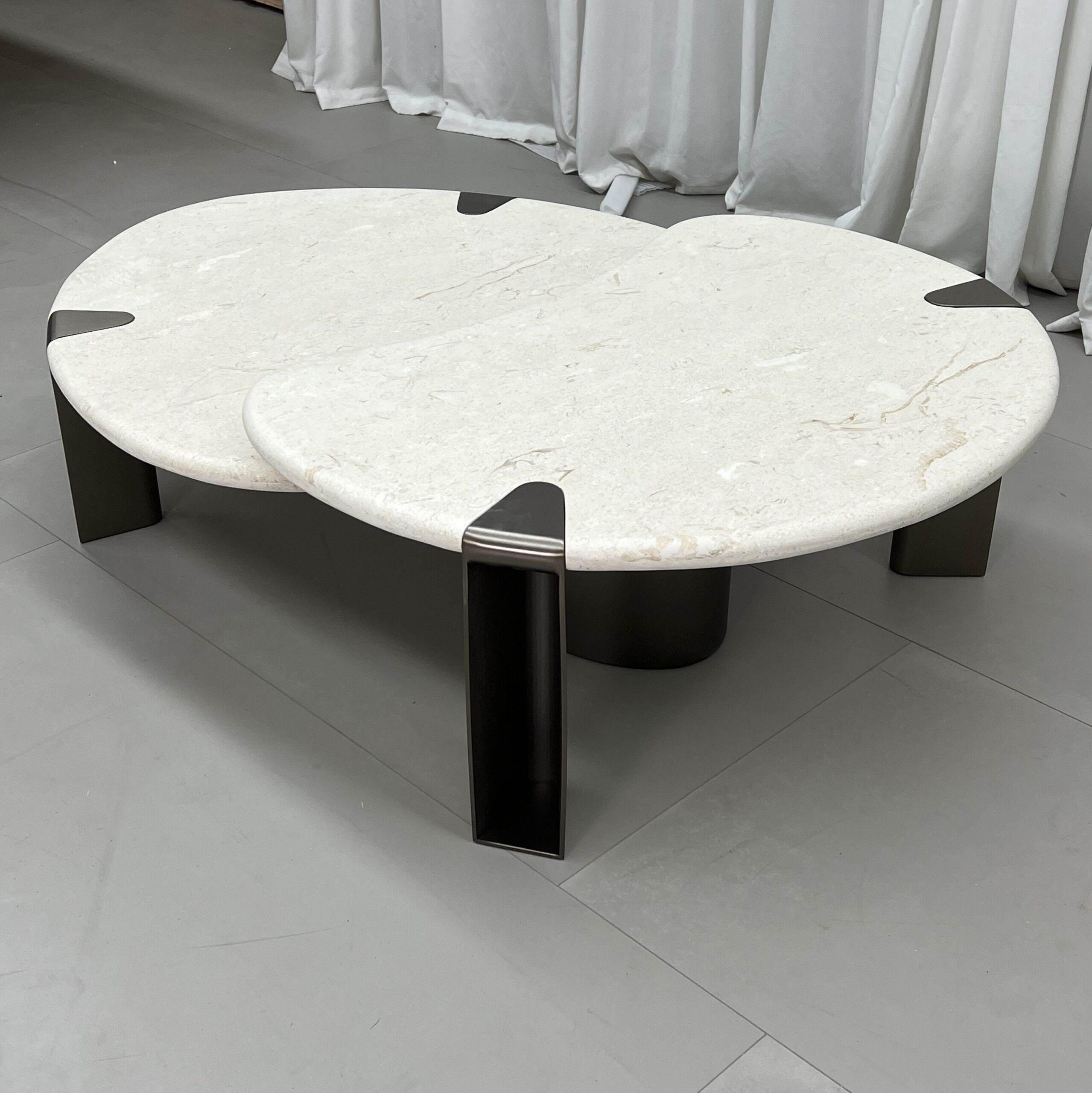 1.4m Irregular Combined Moon Yellow Nature Marble Coffee Table MJ2092 - 图片 4